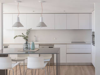 Apartamento MM, en Grao de Moncofar, acertus acertus Modern kitchen White