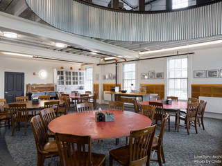 Rindge, New Hampshire | Dorms Hampshire Country School | LineSync Architecture, Chibi Moku Architectural Films Chibi Moku Architectural Films Industrial style dining room