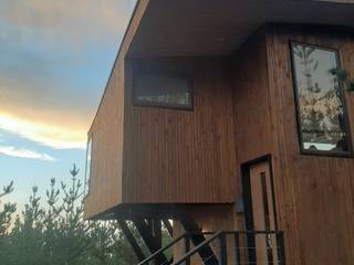 VIVIENDA, LOMA ALTA, PICHILEMU, KIMCHE ARQUITECTOS KIMCHE ARQUITECTOS Wooden houses Wood Wood effect