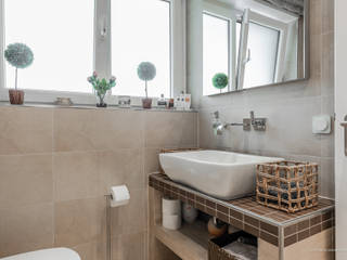 Umbau und Modernisierung eines Einfamilienhauses im Raum Mannheim, raum in form - Innenarchitektur & Architektur raum in form - Innenarchitektur & Architektur Modern bathroom