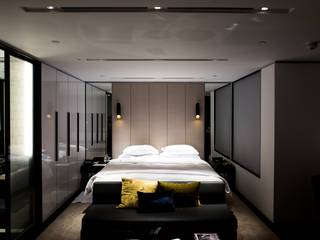 Luxury, Modern, Contemporary Interior Contractor, Touche-Studio Touche-Studio Small bedroom Bamboo Brown