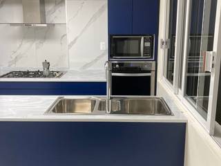 Cocina CASTRO, Boga Arquitectura Boga Arquitectura Small kitchens Синій