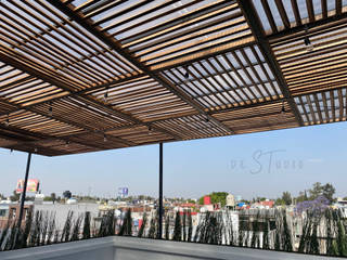 Pergola Ajedrez, deSTudio deSTudio Terrace Wood Wood effect