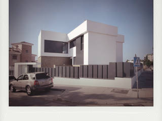 Vivienda Unifamiliar en V´élez-Málaga. Obra Terminada, LACAL arquitectura LACAL arquitectura Casas unifamiliares Piedra