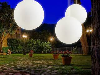 Weiße Beleuchtung, Skapetze Lichtmacher Skapetze Lichtmacher Jardins de fachadas de casas