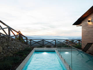 Casa de Campo em Lugar da Lapa, ADAPTEYE ADAPTEYE Hồ bơi phong cách đồng quê