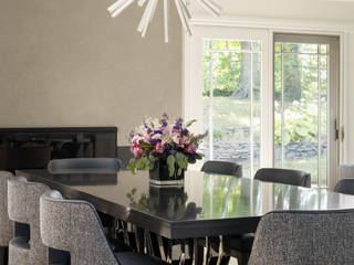 Contemporary Soundview Home, Annette Jaffe Interiors Annette Jaffe Interiors モダンデザインの ダイニング
