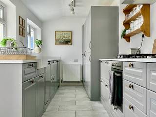 An Incredible House Transformation for £2,000, Khaya Studio Khaya Studio Kitchen units