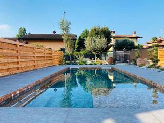 Abitazione con piscina - Brescia, Granulati Zandobbio Granulati Zandobbio Floors