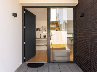 Casa em Labruge - SHI Studio Interior Design, ShiStudio Interior Design ShiStudio Interior Design ห้องโถงทางเดินและบันไดสมัยใหม่