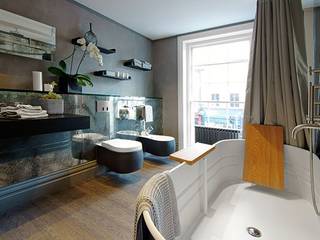 Farnham House, Surrey, Khaya Studio Khaya Studio Industrial style bathroom Metal