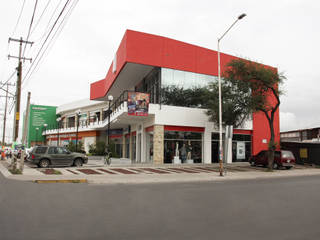 La Placita Concepcion, Helicoide Estudio de Arquitectura Helicoide Estudio de Arquitectura 商業空間