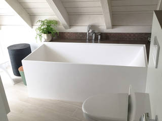 Umbau unterm Dach: modernes Bad und Büro, Ottagono+Rechsteiner Interior AG Ottagono+Rechsteiner Interior AG Modern style bathrooms