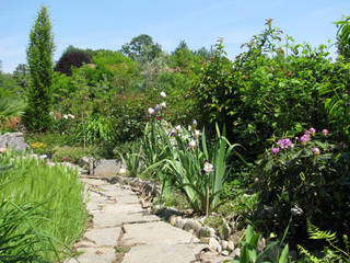 Piccolo giardino in campagna, greenffink greenffink Giardino in stile mediterraneo