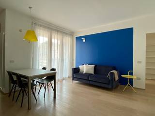 Abitazione a tutto colore, studio Agostoni e Sallemi studio Agostoni e Sallemi Modern Living Room Blue