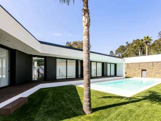 modern by Jesus Correia Arquitecto, Modern