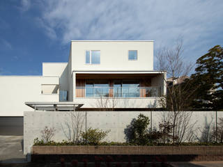 Outer Living House, Atelier Square Atelier Square Wooden houses White