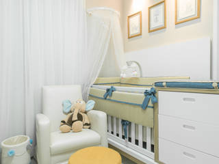 Quarto de bebê - menino, Andréa Galindo Arquitetura e Urbanismo Andréa Galindo Arquitetura e Urbanismo Nursery/kid’s room Cotton Red