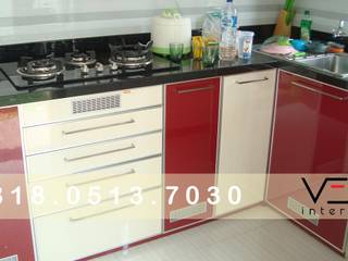 Jasa Kitchen Set Malang, WA 0818-0513-7030, Model Kitchen Set Minimalis, Daneswara Group Daneswara Group Cocinas de estilo minimalista Contrachapado