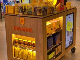 Havanna Pop Up – Unidade Shopping Metropolitano – Barra da Tijuca – Rio de Janeiro – RJ. , AVR Studio Arquitetura AVR Studio Arquitetura Minimalist Çalışma Odası