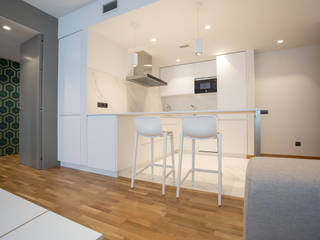Apartamento para uso residencial., Interiorismo Conceptual estudio Interiorismo Conceptual estudio Moderne keukens