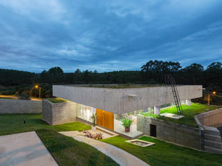 Casa em Salto de Pirapora, Vereda Arquitetos Vereda Arquitetos Eengezinswoning Beton