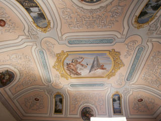 Soffitto"Tiepolo", Artmande Artmande Salones de estilo clásico Multicolor