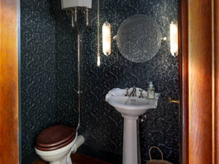 Vintage Stil WC, Traditional Bathrooms GmbH Traditional Bathrooms GmbH Klassische Badezimmer
