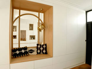 Maison C.D., Ophélie Dohy architecte d'intérieur Ophélie Dohy architecte d'intérieur Dressing minimaliste Bois Blanc