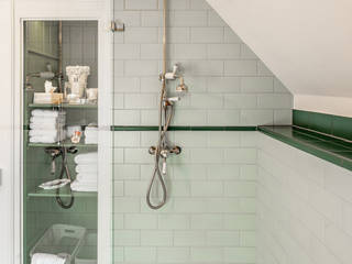 Bad im Vintage Style, Traditional Bathrooms GmbH Traditional Bathrooms GmbH Klassische Badezimmer Metall