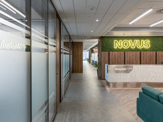 ОФИС NOVUS UKRAINE, Partner Design Partner Design Espaços comerciais MDF