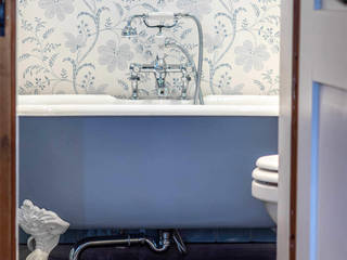 Retro Style Bad, Traditional Bathrooms GmbH Traditional Bathrooms GmbH Klassische Badezimmer Eisen/Stahl