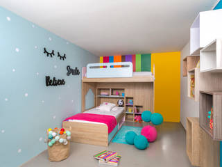 Camarote House, KiKi Diseño y Decoración KiKi Diseño y Decoración 모던스타일 침실 엔지니어드 우드 투명