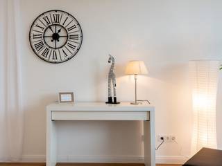 2-Zimmer Wohnung in München (Tiere), ADDA Home Staging ADDA Home Staging غرفة المعيشة