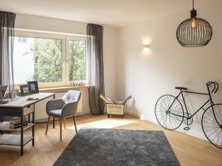 3-Zimmer Wohnung im Industristil in München, ADDA Home Staging ADDA Home Staging Phòng ngủ phong cách công nghiệp