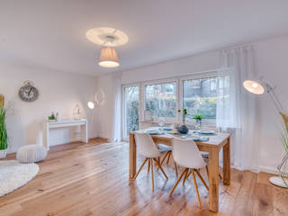 Maritimflair mitten in München, ADDA Home Staging ADDA Home Staging Ruang Makan Gaya Mediteran