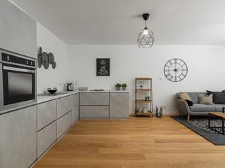 4-Zimmer Wohnung verkauft bei der ersten Besichtigung, München, ADDA Home Staging ADDA Home Staging Industrial style kitchen