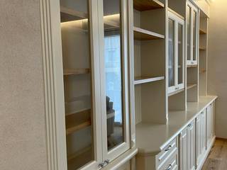 Libreria bianca e rovere su misura, Falegnameria su misura Falegnameria su misura Living roomCupboards & sideboards Wood White