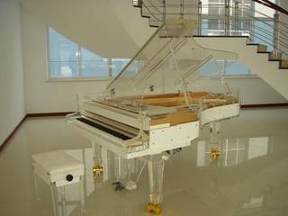 TN-275 CRYSTAL SELF PLAYING CONCERT GRAND PIANO - TRANSPARENT, Tesoro Nero Piano Company Tesoro Nero Piano Company Więcej pomieszczeń