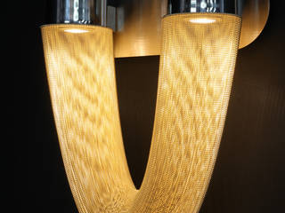 Halfpipe Wall-Sconce, willowlamp willowlamp Phòng ngủ phong cách hiện đại Kim loại Amber/Gold