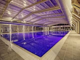 COVERTTO. Cubierta de piscina semi-olímpica en Hotel Prime 5* lujo., COVERTTO COVERTTO Garden Pool ایلومینیم / زنک