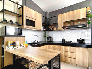 Kitchen set Industrial style , SARAÈ Interior Design SARAÈ Interior Design Ruang Komersial Wood effect