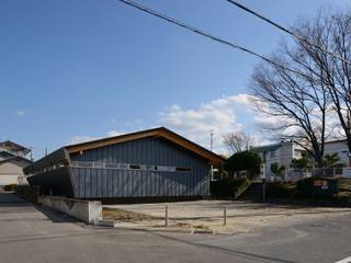 Kusunokidai Assembly Hall / 楠台自治会館, 山森隆司建築設計事務所 / Yamamori Architect & Associates 山森隆司建築設計事務所 / Yamamori Architect & Associates Commercial spaces Iron/Steel