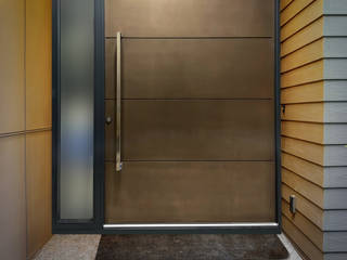 Bronze Pivot Entrance Door, Camel Glass Camel Glass Front doors Copper/Bronze/Brass