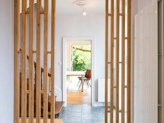 Réaménagement d'une maison angevine, Innen Architecture Innen Architecture Pasillos, vestíbulos y escaleras de estilo moderno