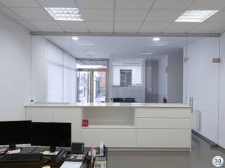 Mobiliario de oficina, Almacén de Carpintería Gómez Almacén de Carpintería Gómez Commercial spaces