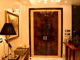 Project at Active acres , Rashi Agarwal Designs Rashi Agarwal Designs Front doors Plywood