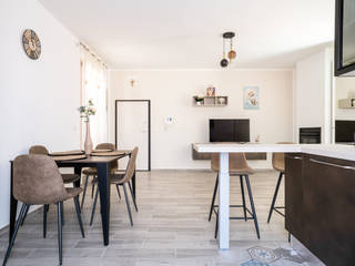 Ristrutturazione appartamento di 45 mq a Massafra, Taranto, Facile Ristrutturare Facile Ristrutturare Sala da pranzo moderna