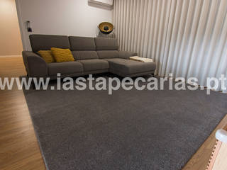 Casa Particular, Penafiel, IAS Tapeçarias IAS Tapeçarias Salas modernas Textil Ámbar/Dorado