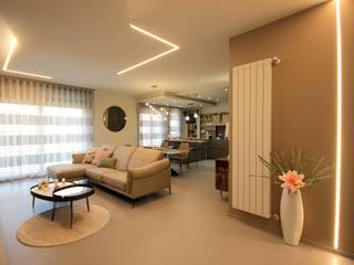 IN MENO DI UN METRO, Studio Ferlenda Studio Ferlenda Moderne Wohnzimmer Beige